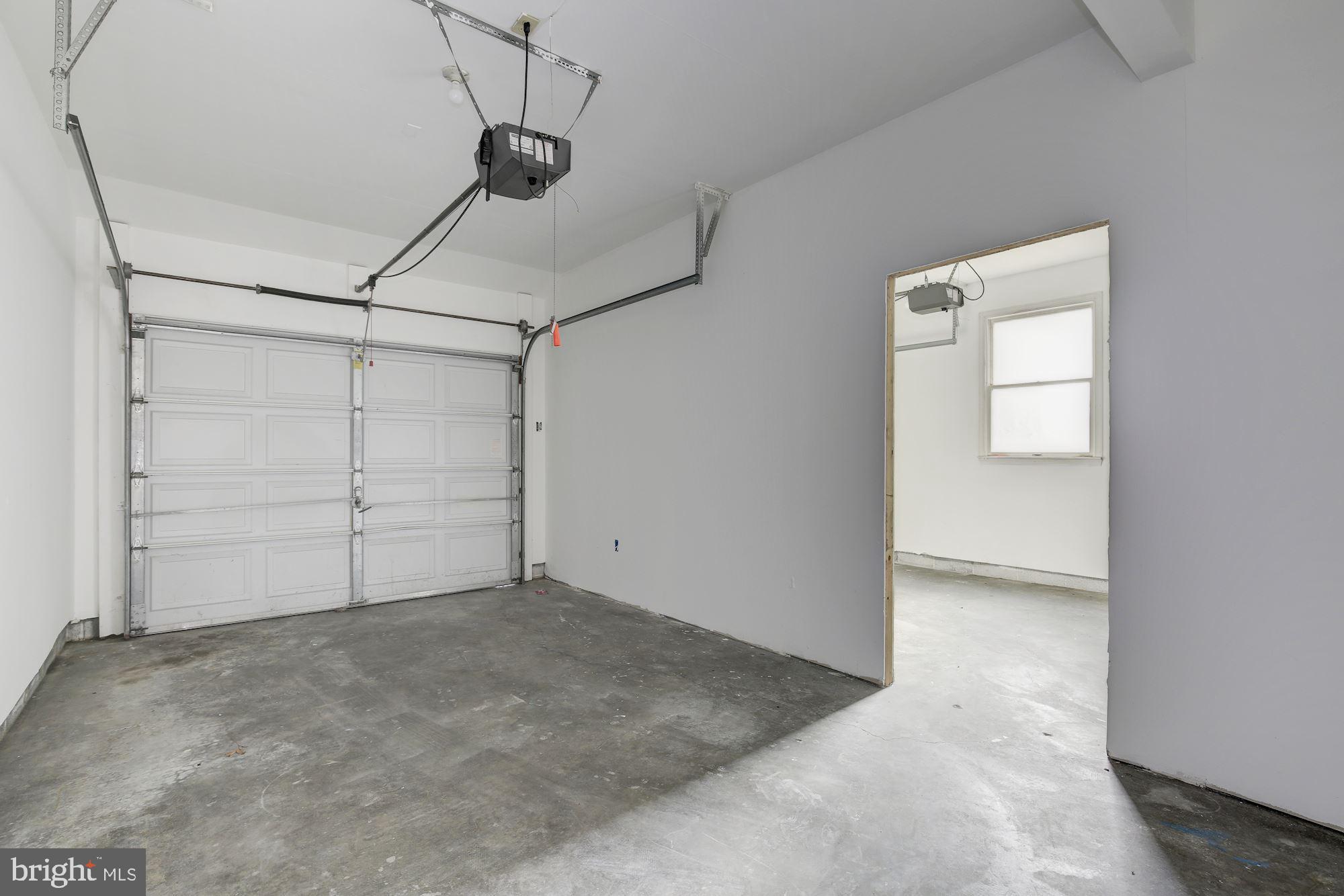 2925 Fairland Road Silver Spring, MD 20904 - Photo 40 of 60 2 car garage