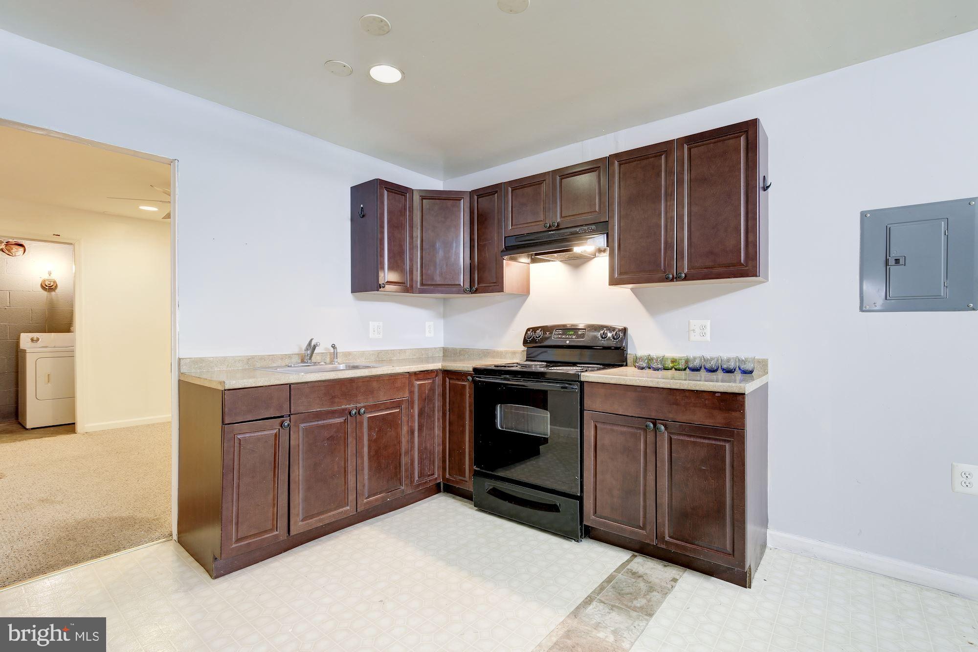 2925 Fairland Road Silver Spring, MD 20904 - Photo 45 of 60 ceramic floors
