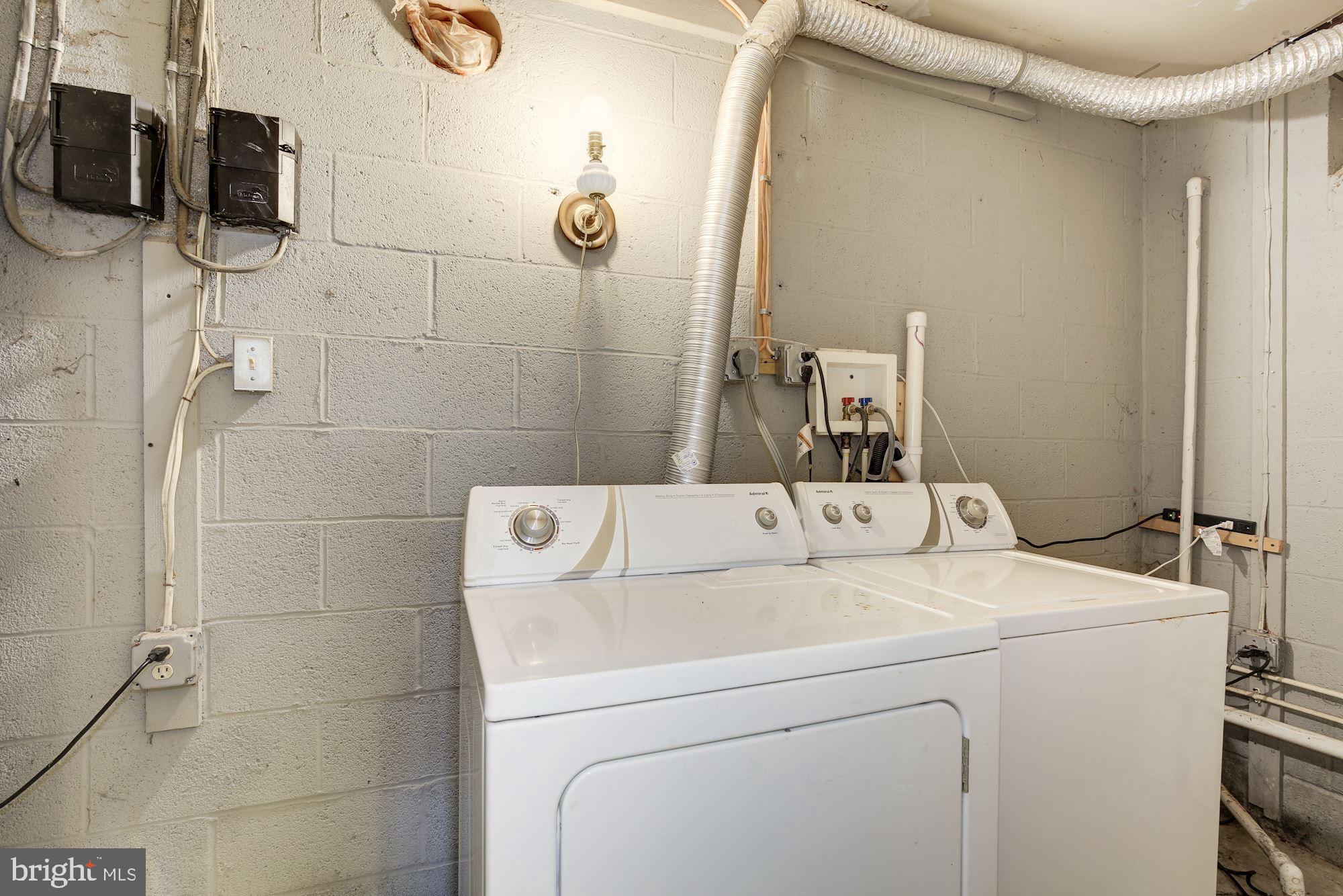2925 Fairland Road Silver Spring, MD 20904 - Photo 52 of 60 second laundry room