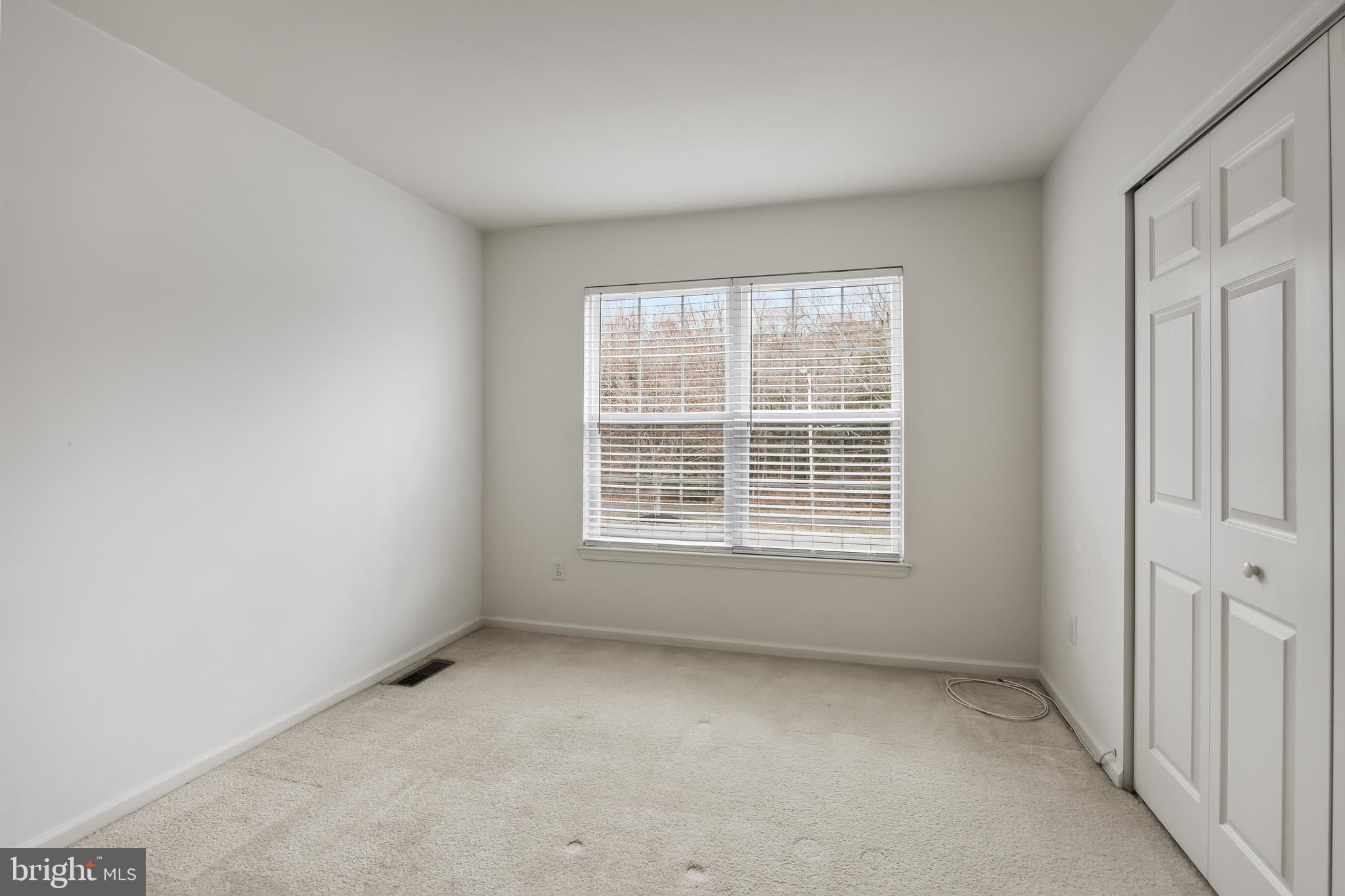 773 Barton Run Boulevard Marlton, NJ 08053 - Photo 26 of 30 an empty room with a window