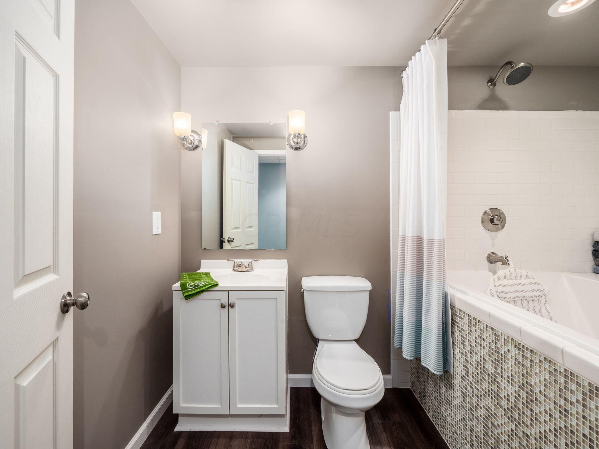 3845 Powder Ridge Road Grove City, OH 43123 - Photo 29 of 41 Lower Level Full Bath