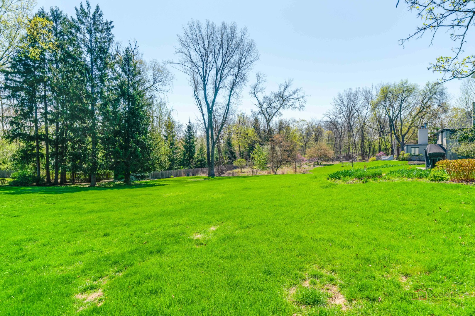 37 Forest Hills Road Lake Bluff, IL 60044 - Photo 45 of 52 a view of green field