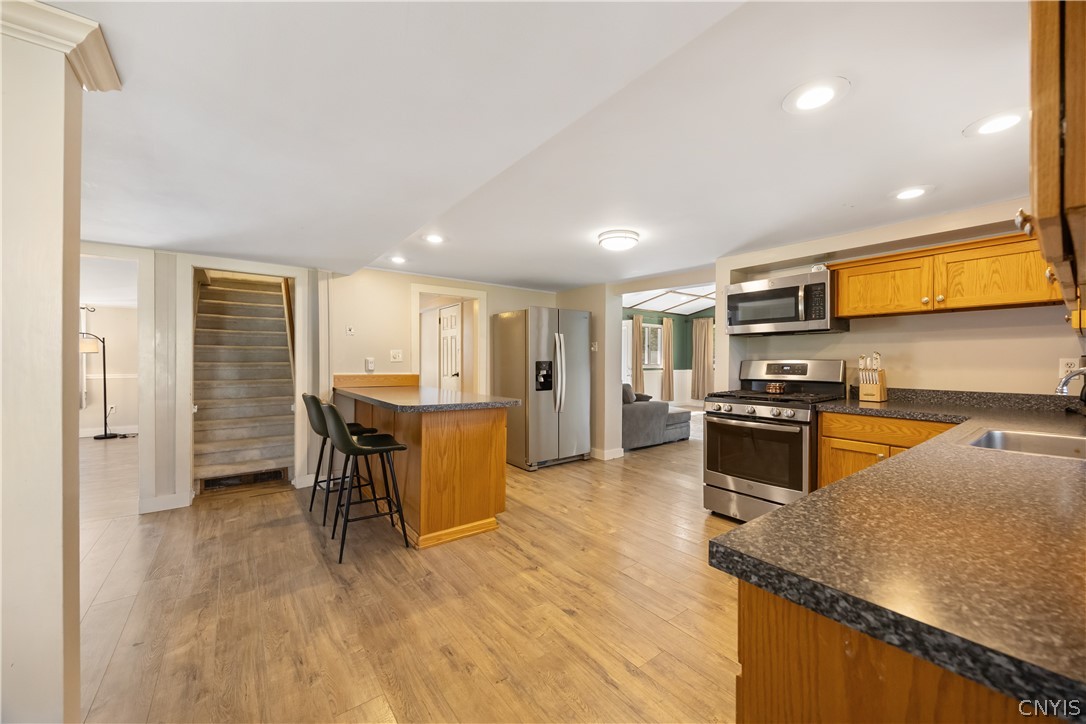 9296 Mallory Road New Hartford, NY 13413 - Photo 11 of 33