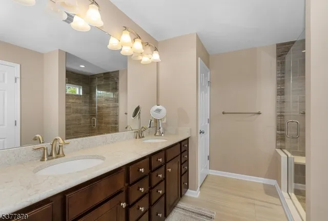 $1,095,000 | 16 Lee Drive, Morristown, NJ 07960