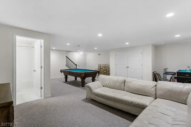 $1,095,000 | 16 Lee Drive, Morristown, NJ 07960