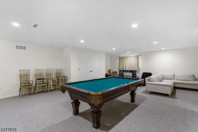 $1,095,000 | 16 Lee Drive, Morristown, NJ 07960