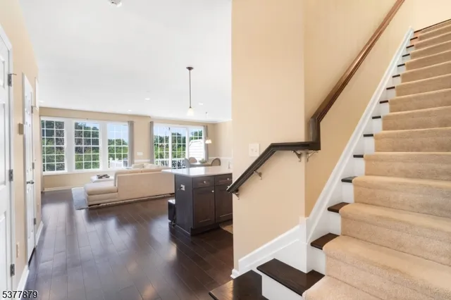 $1,095,000 | 16 Lee Drive, Morristown, NJ 07960