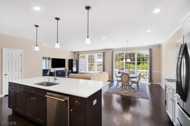 $1,095,000 | 16 Lee Drive, Morristown, NJ 07960