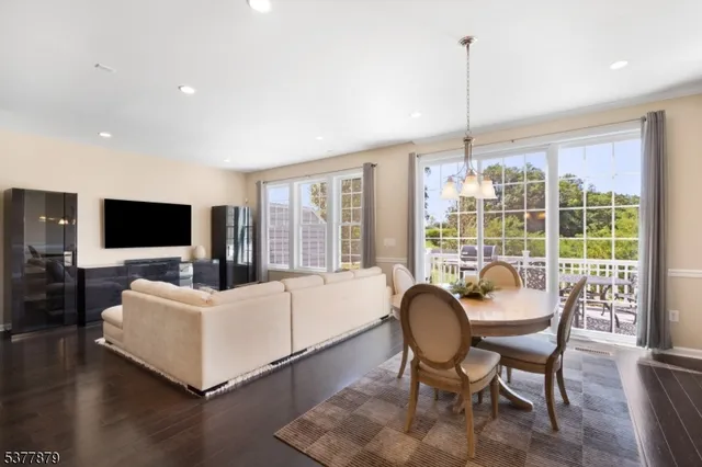 $1,095,000 | 16 Lee Drive, Morristown, NJ 07960