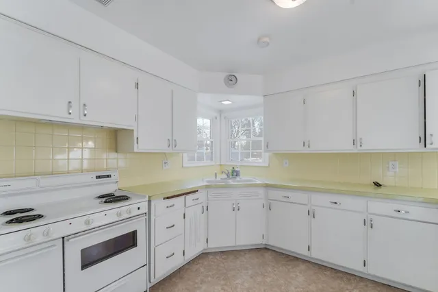 $225,000 | 3930 West Portage Street, Milwaukee, WI 53209