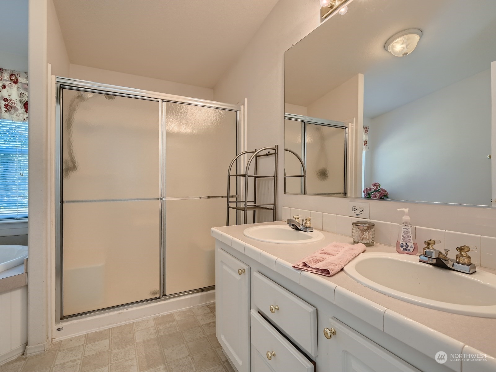 307 South Machias Road Snohomish, WA 98290 - Photo 16 of 27 Gallery Image 16