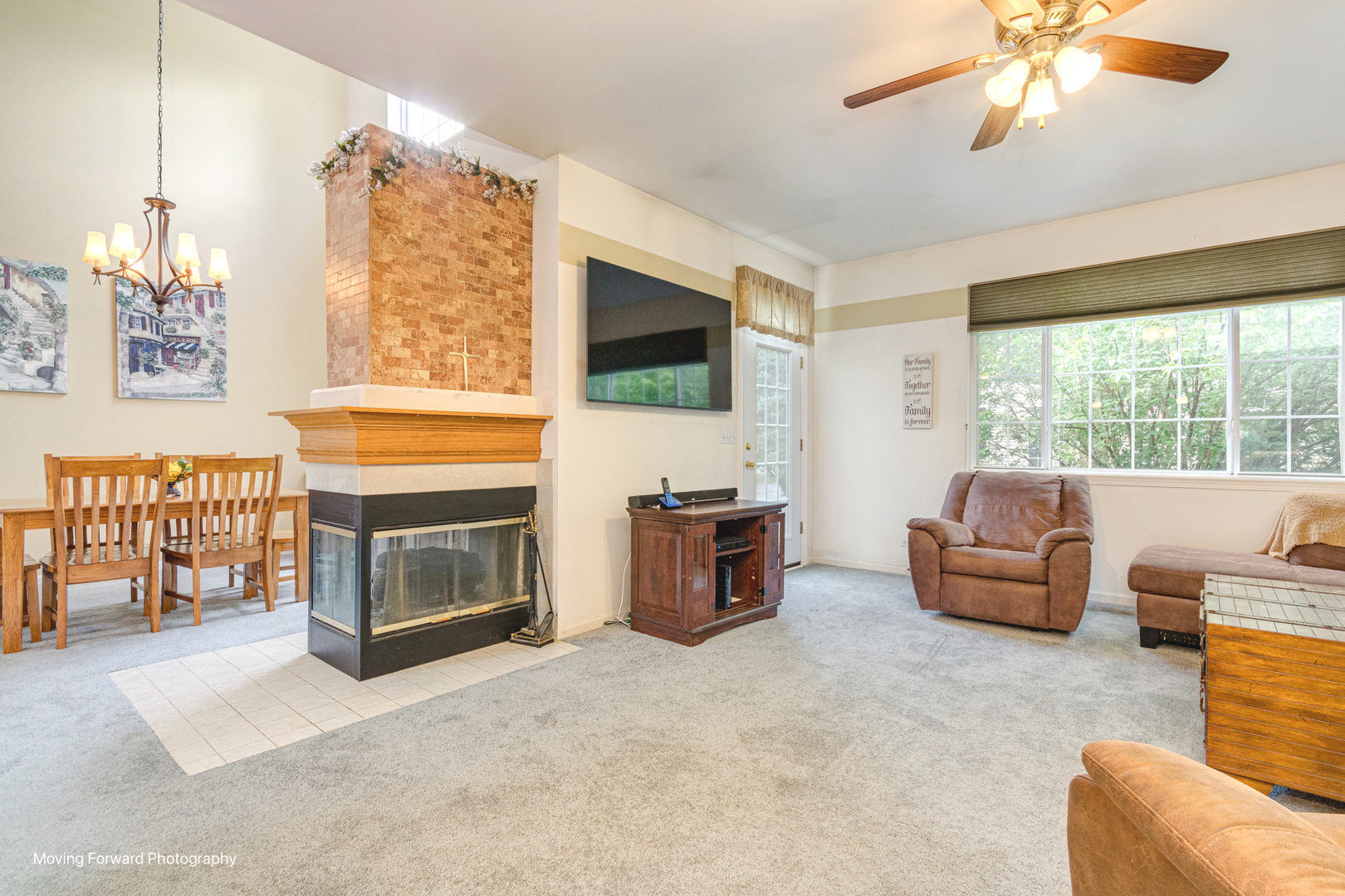 2320 Stonegate Road Algonquin, IL 60102 - Photo 7 of 33 Gallery Image 7