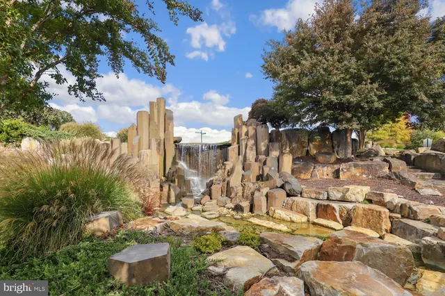 $650,000 | 110 Battery Point Drive, Fredericksburg, VA 22406