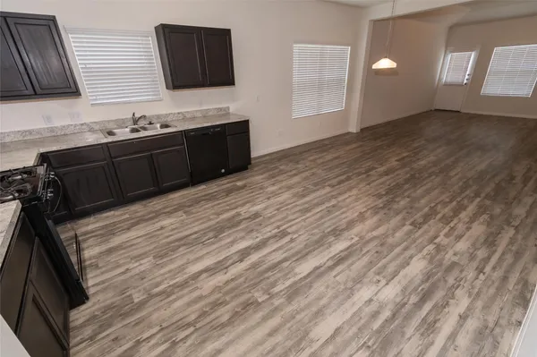 $2,150 | 58 Santa Barbara Drive, Manvel, TX 77578