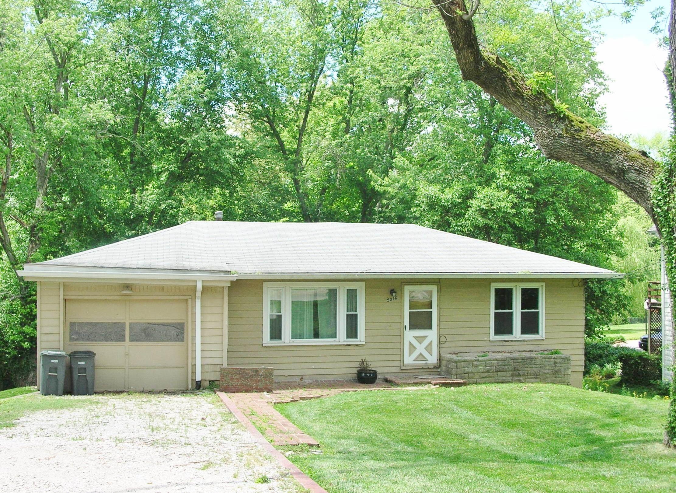 5016 Stringtown Road Evansville, IN 47711 - Photo 1 of 18 Gallery Image 1