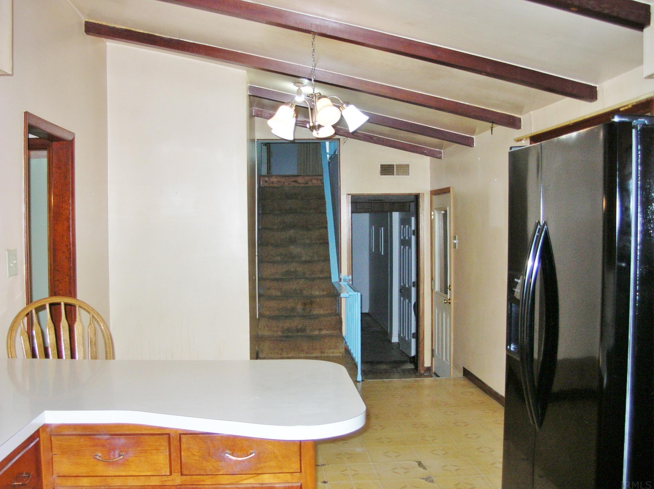 5016 Stringtown Road Evansville, IN 47711 - Photo 7 of 18 Gallery Image 7