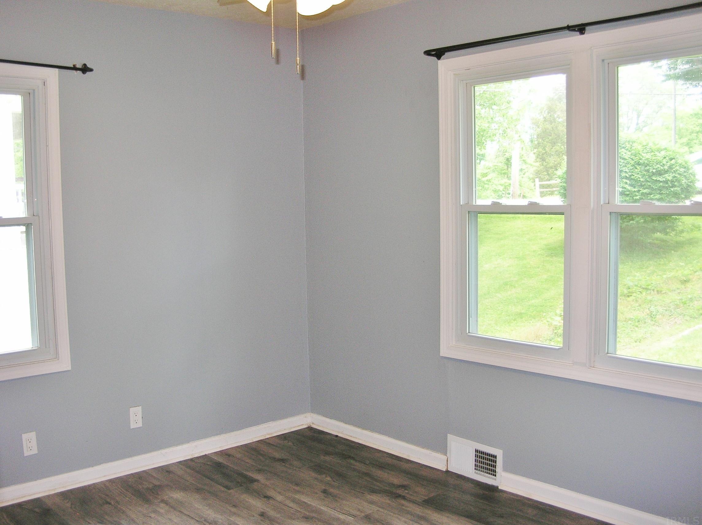5016 Stringtown Road Evansville, IN 47711 - Photo 9 of 18 Gallery Image 9