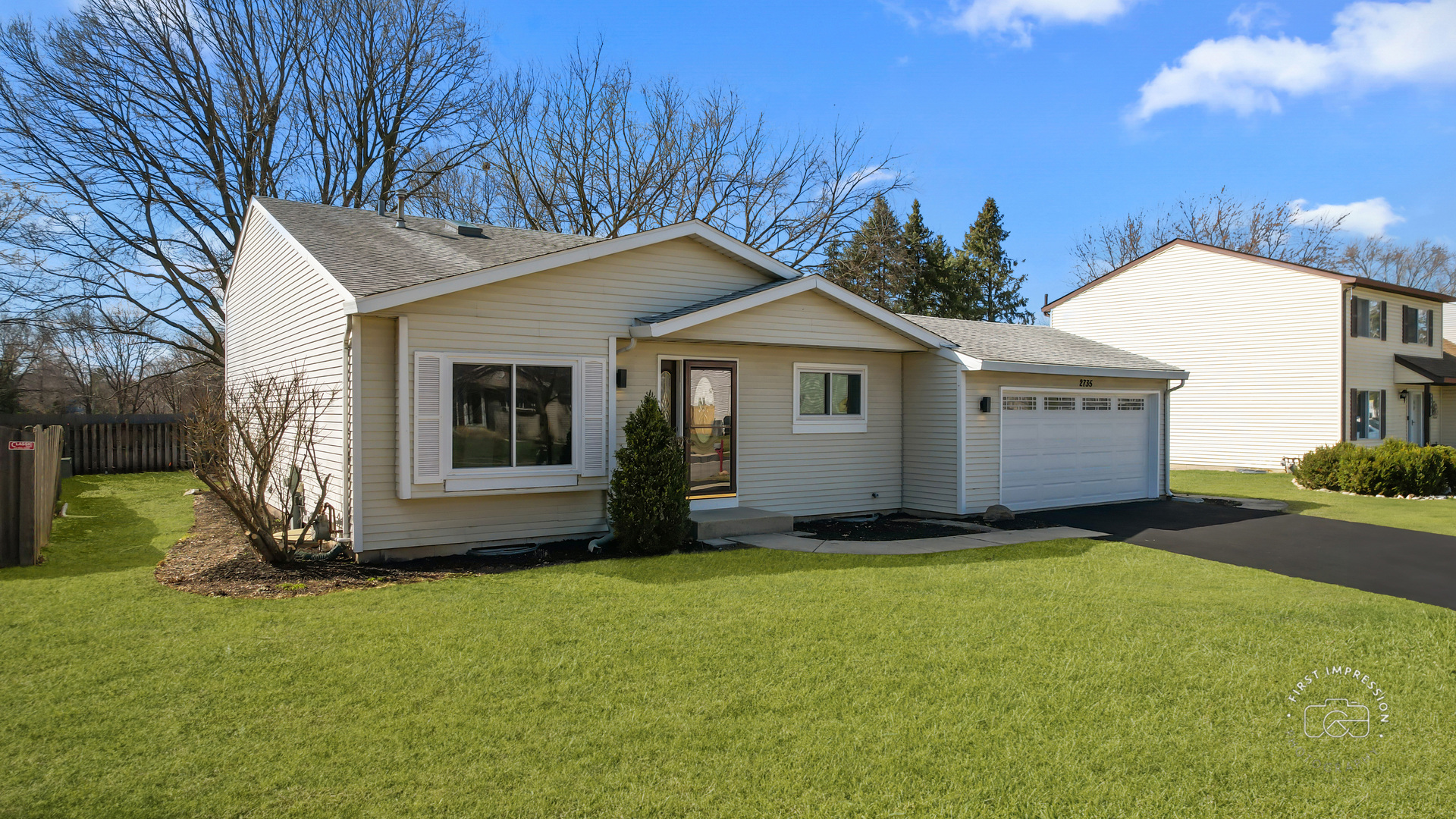 2735 Springdale Circle Naperville, IL 60564 - Photo 2 of 46