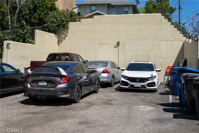 $1,499,999 | 2021 Miramar Street, Los Angeles, CA 90057