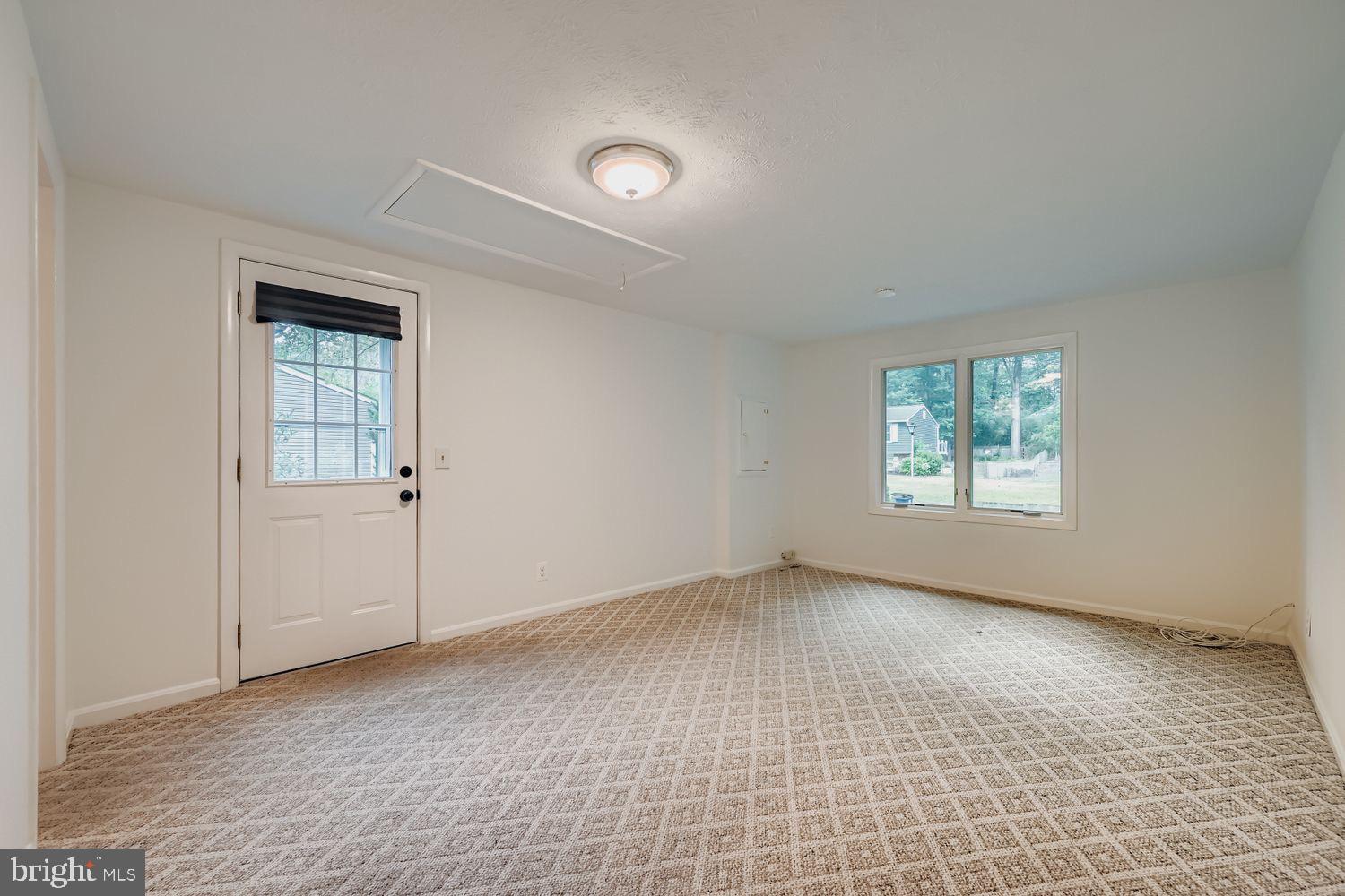 15604 Wembrough Street Silver Spring, MD 20905 - Photo 13 of 33 Spacious room with natural light and charm.