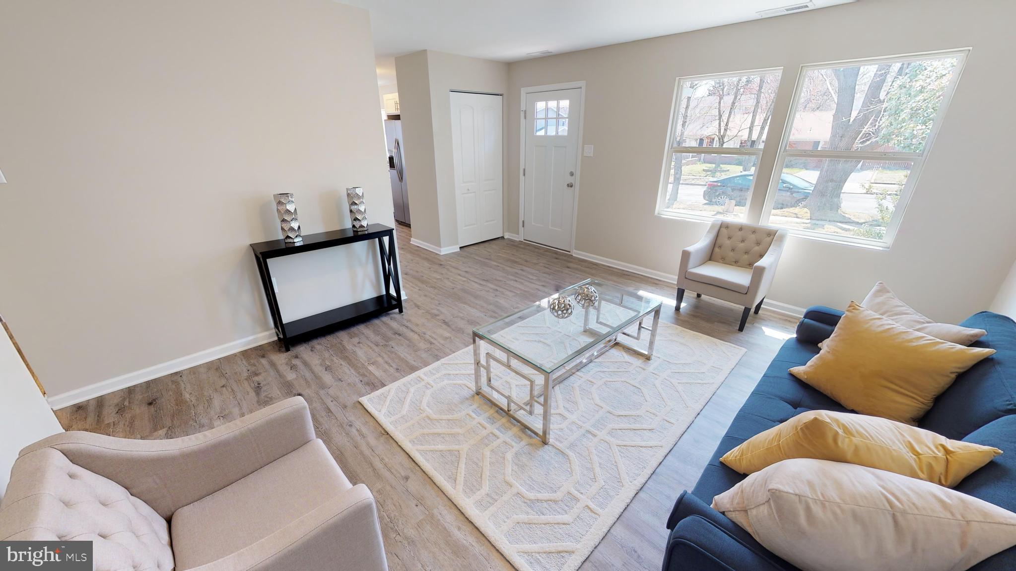 1314 Wickell Road Odenton, MD 21113 - Photo 5 of 21 Living Room