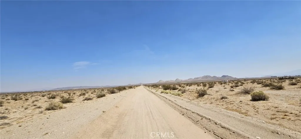 800 Granite Road Lucerne Valley, CA 92356 - Photo 4 of 4