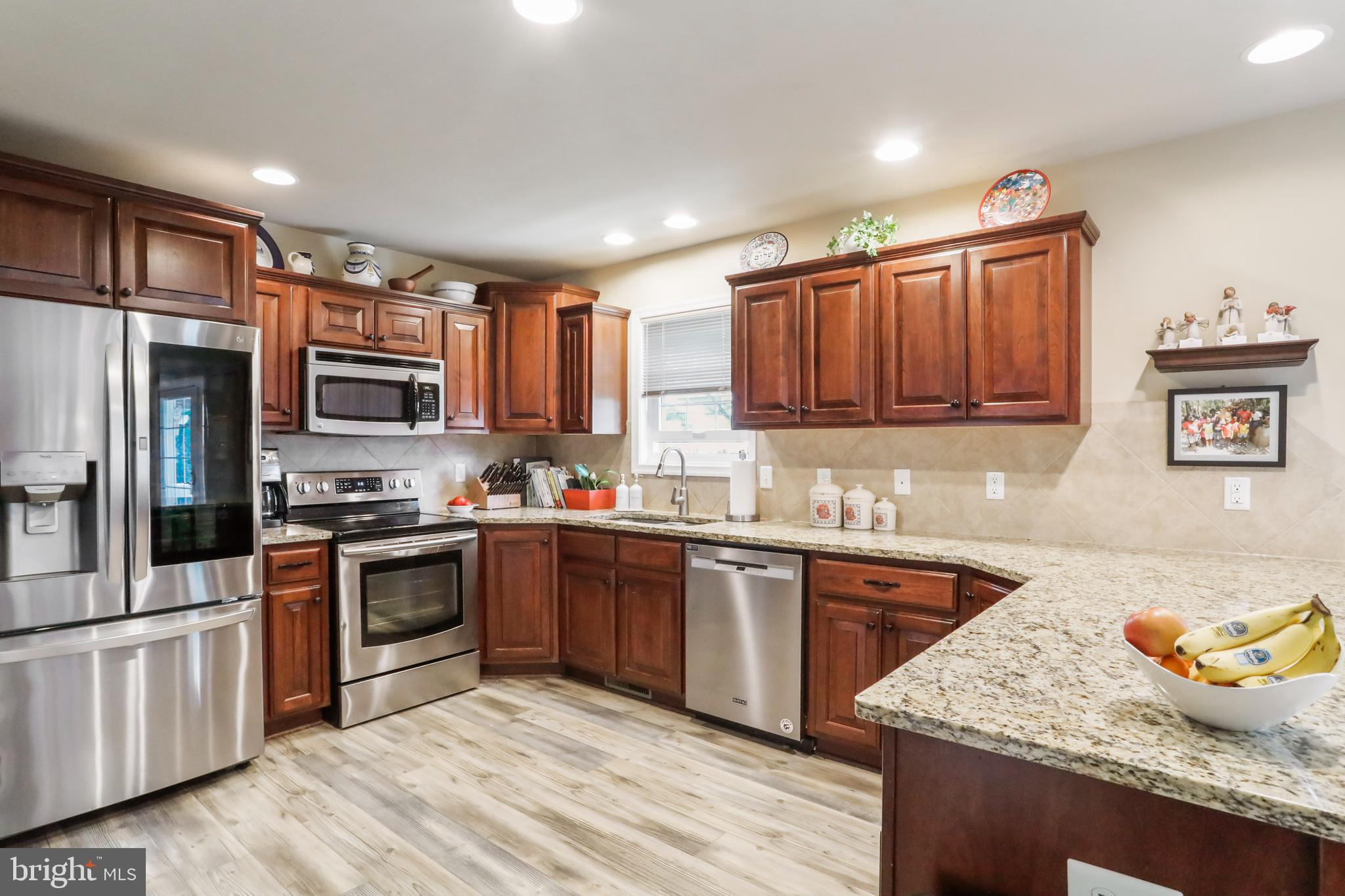 2406 Somerset Road Chambersburg, PA 17202 - Photo 17 of 51 Gallery Image 17