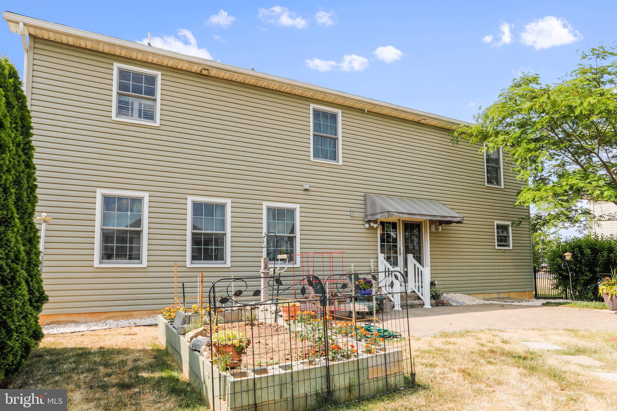 2406 Somerset Road Chambersburg, PA 17202 - Photo 6 of 51 Gallery Image 6