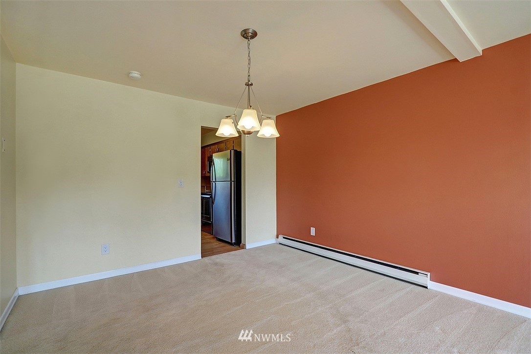 1414 9th Avenue North, Unit 202 Edmonds, WA 98020 - Photo 6 of 20