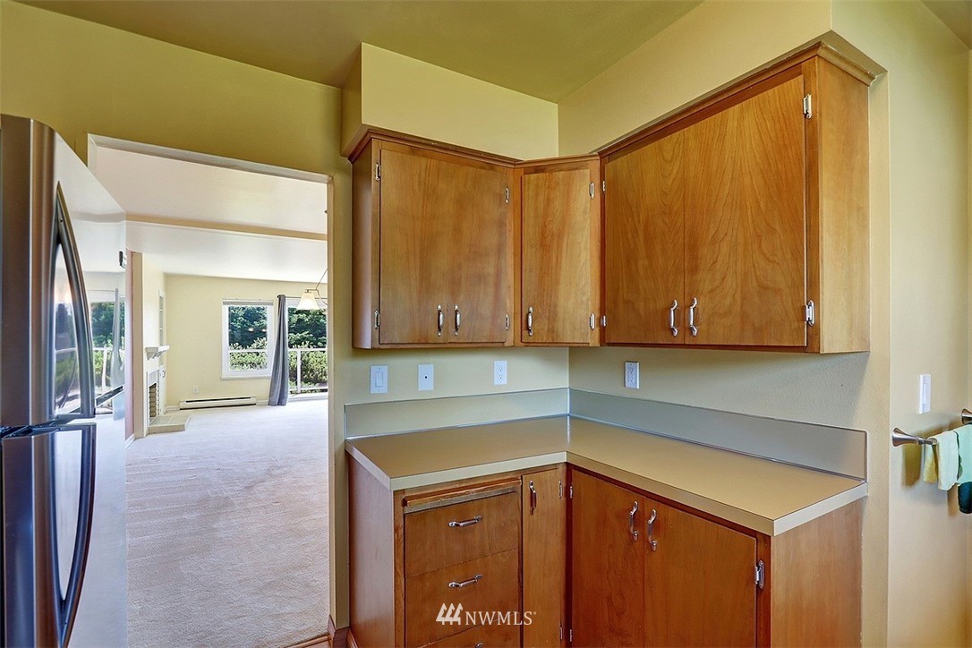 1414 9th Avenue North, Unit 202 Edmonds, WA 98020 - Photo 9 of 20