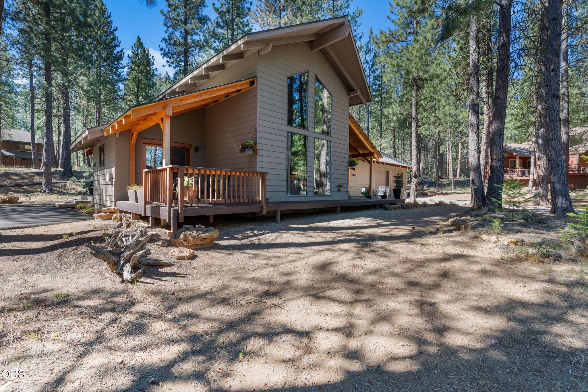 13737 Speedwell, Unit GM 87 Black Butte Ranch, OR 97759 - Photo 3 of 36