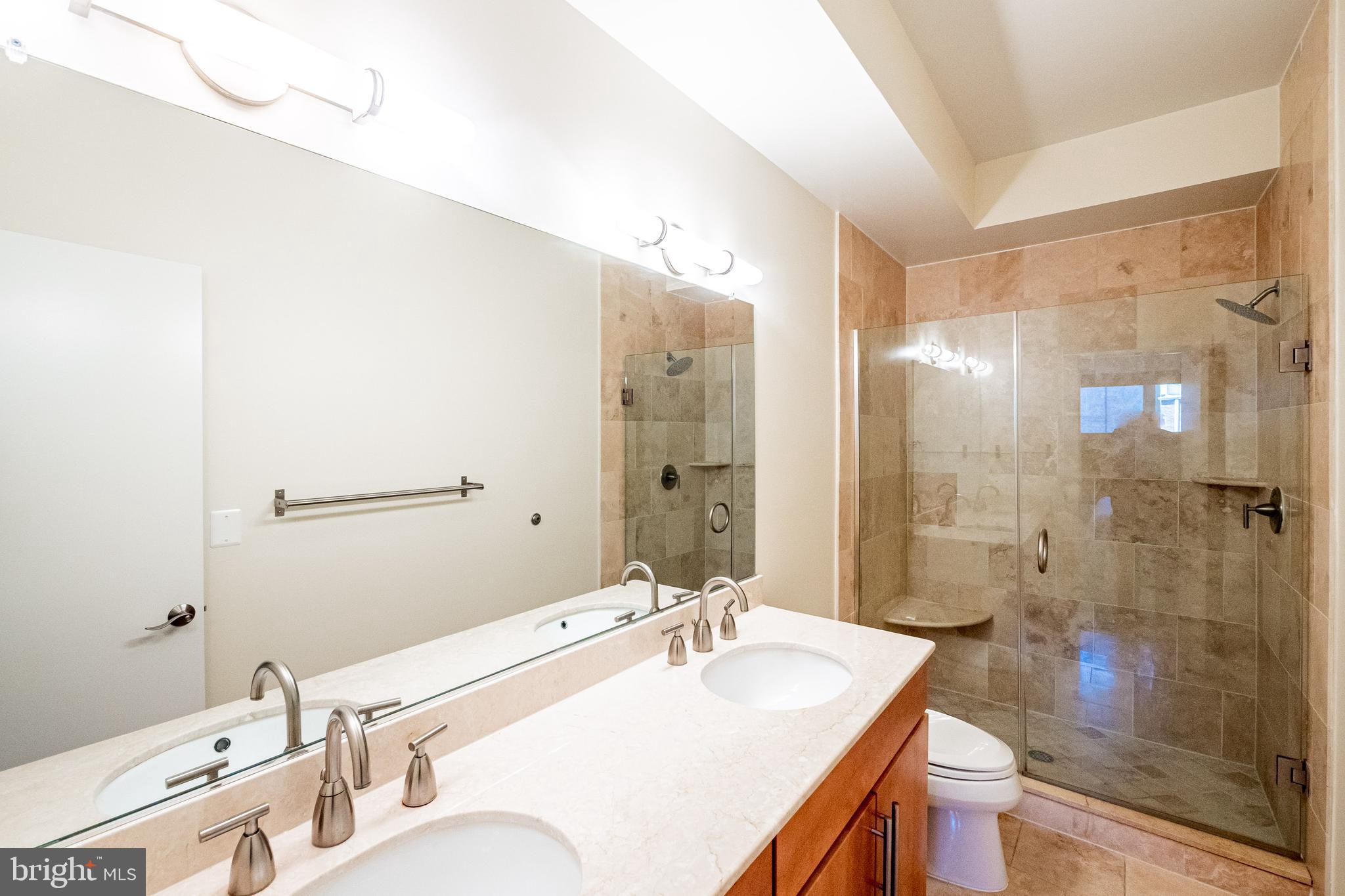 449 R Street Northwest, Unit 302 Washington, DC 20001 - Photo 18 of 46