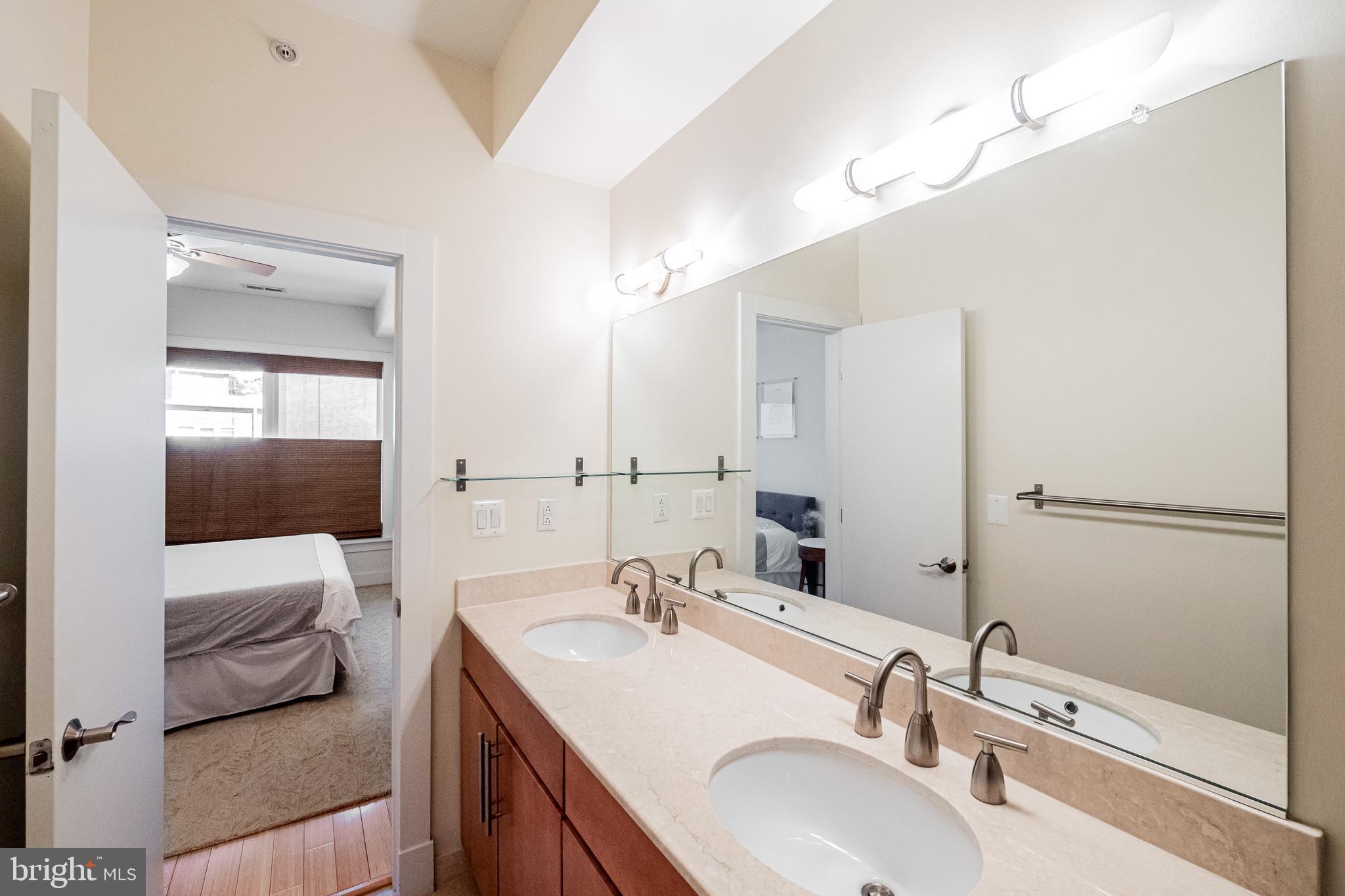 449 R Street Northwest, Unit 302 Washington, DC 20001 - Photo 19 of 46