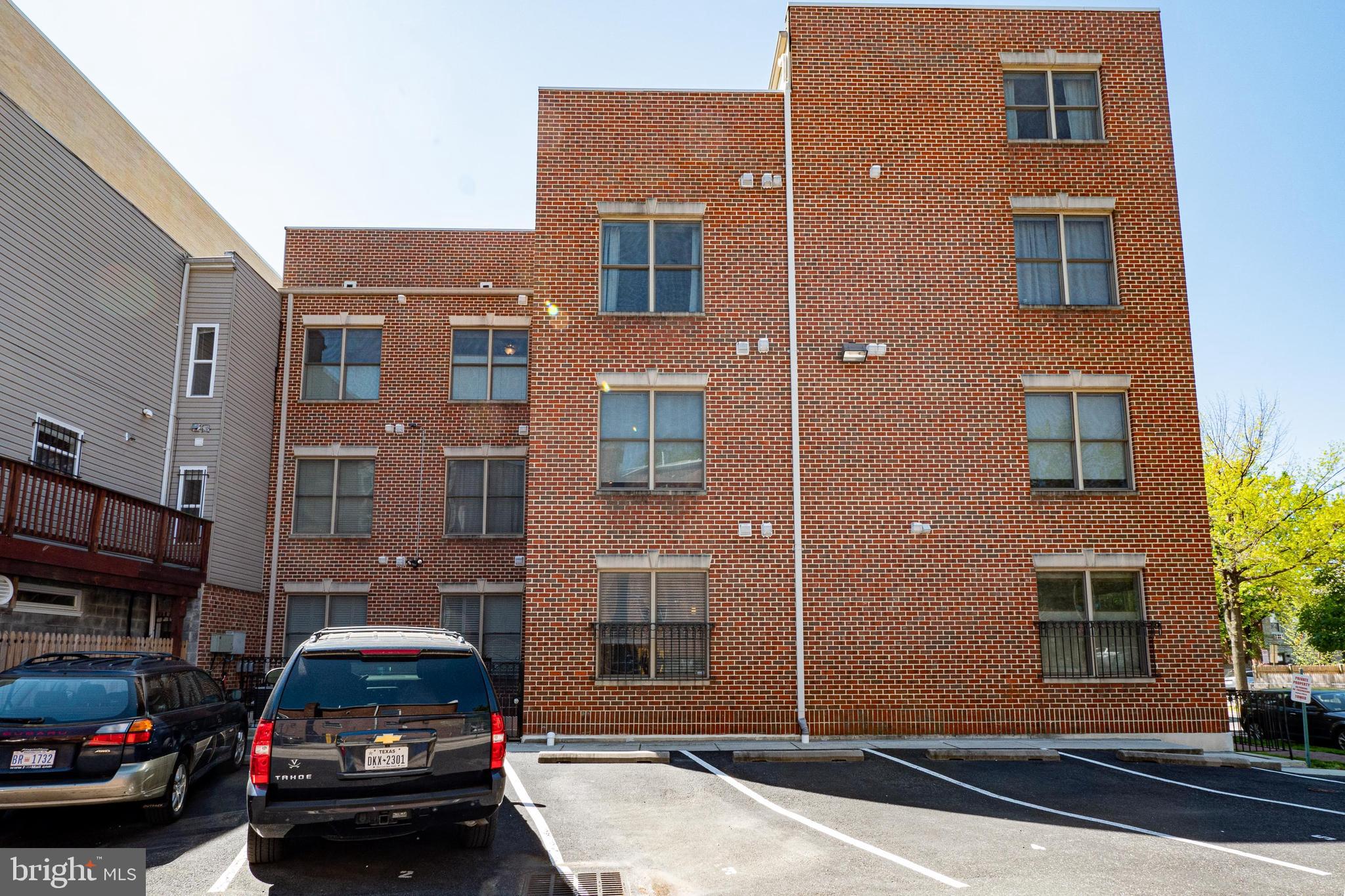 449 R Street Northwest, Unit 302 Washington, DC 20001 - Photo 46 of 46