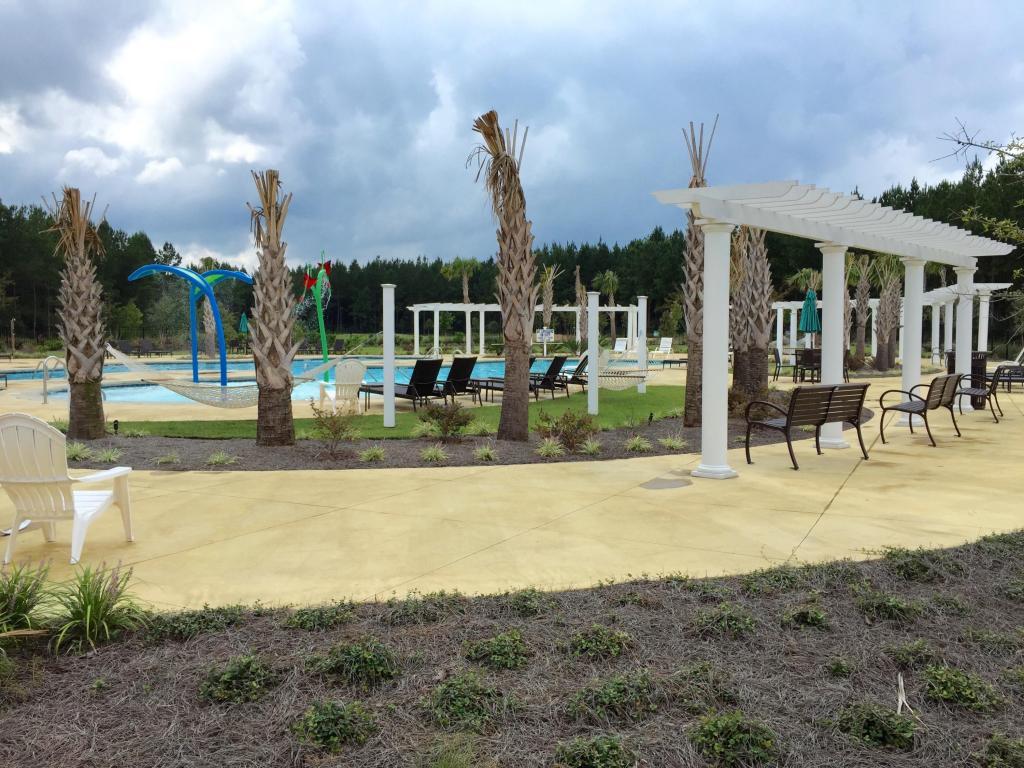 211 Overcup Loop Summerville, SC 29486 - Photo 30 of 32 LIndera pool