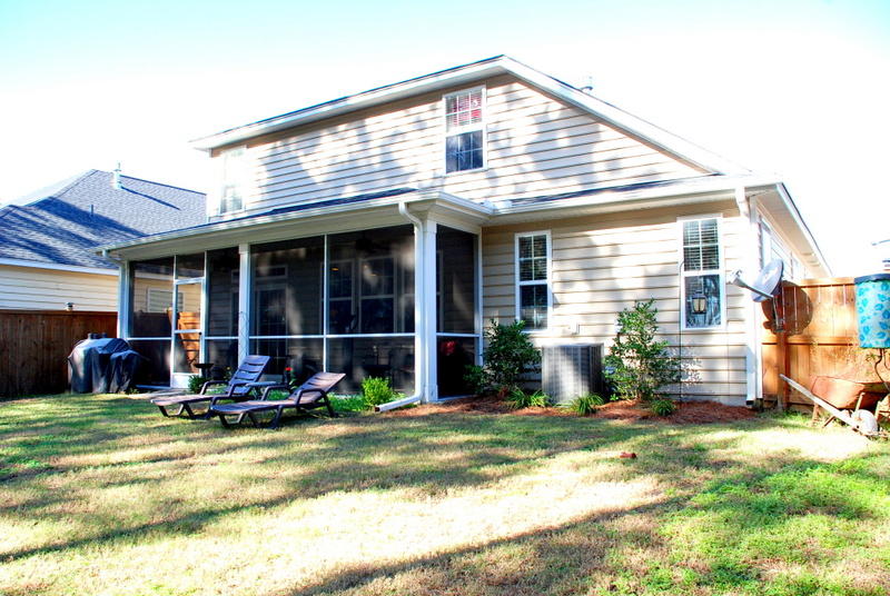 211 Overcup Loop Summerville, SC 29486 - Photo 4 of 32 DSC_1393