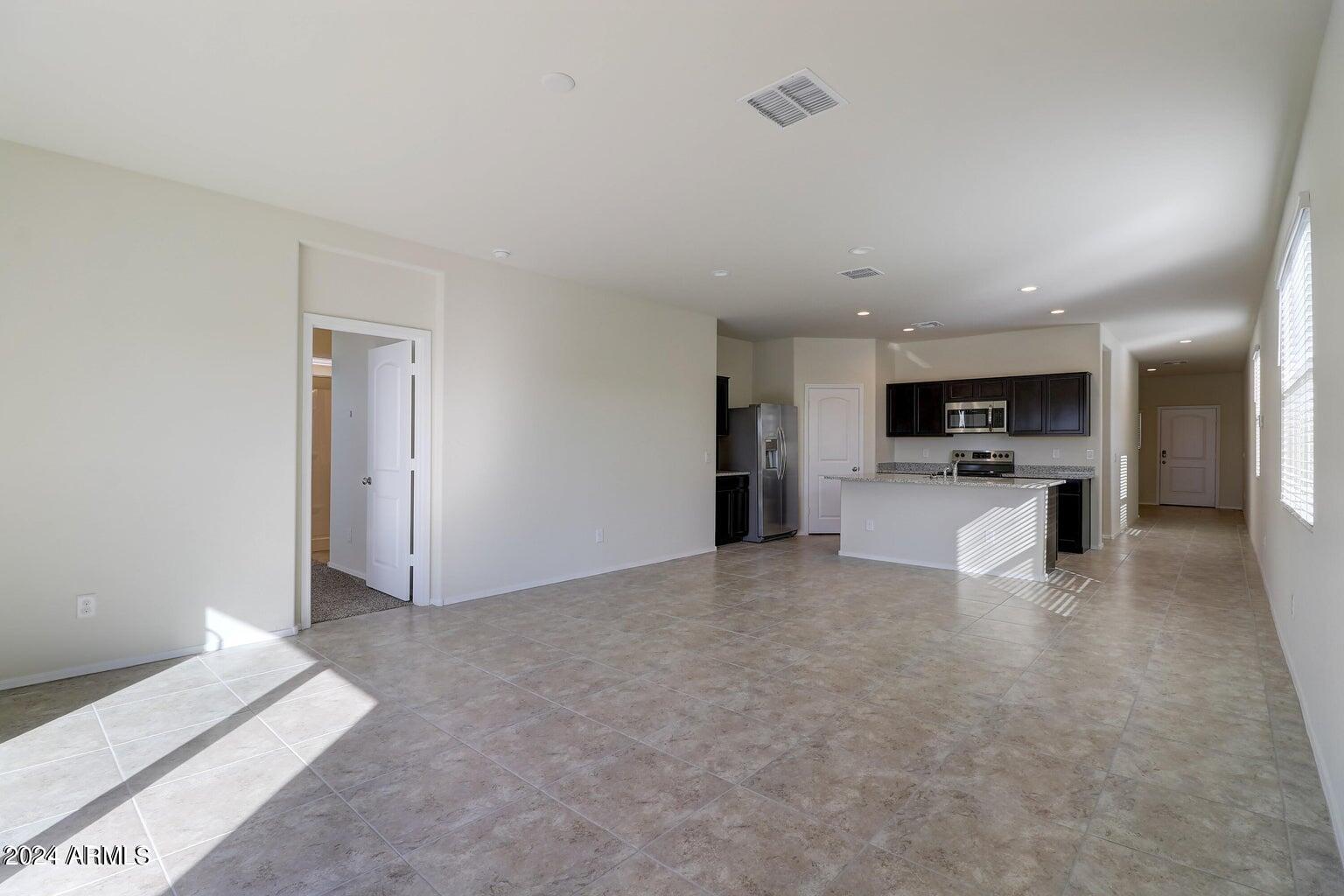5215 East Umber Road San Tan Valley, AZ 85143 - Photo 6 of 31 3041 3