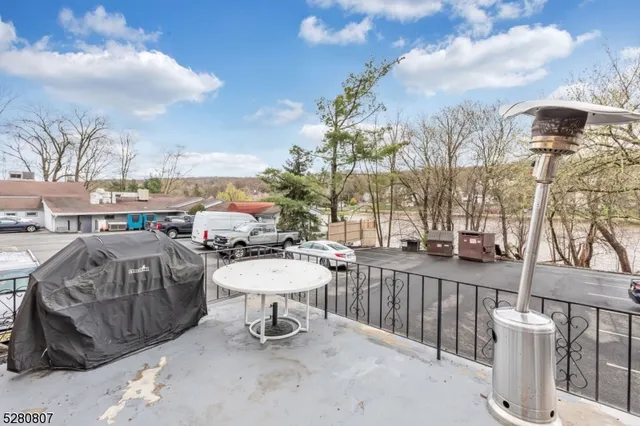 a view of a terrace with sitting area