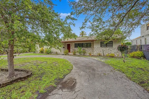 $1,950,000 | 7931 Southwest 59th Avenue, South Miami, FL 33143