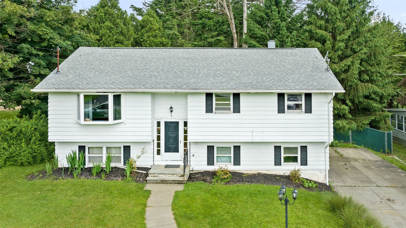 4 Edgebrook Road Binghamton, NY 13903 - Photo 1 of 26 Gallery Image 1