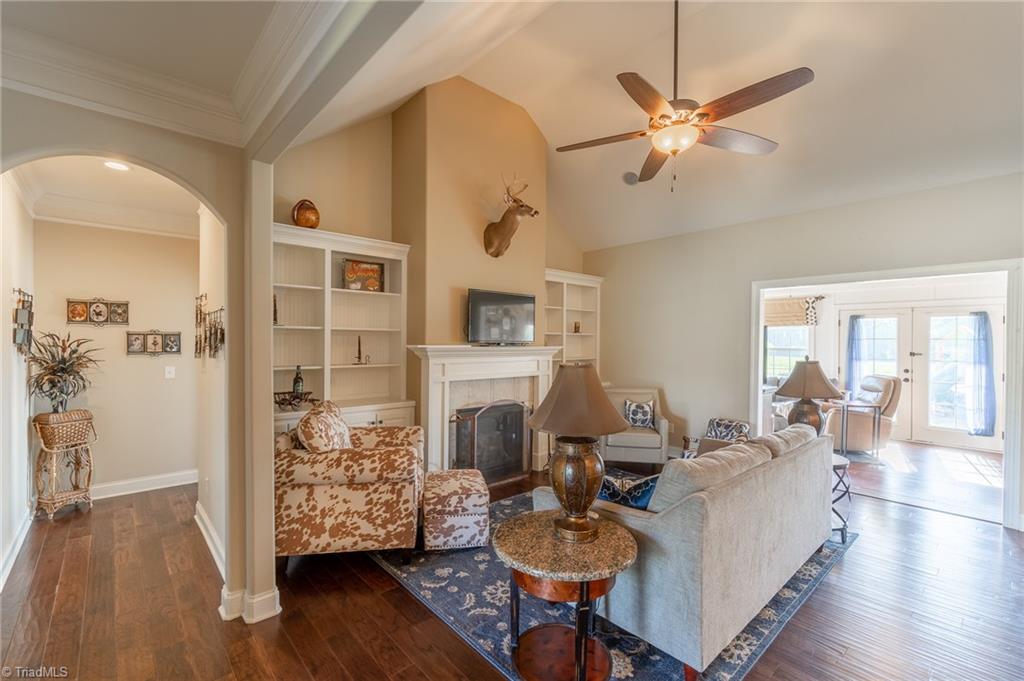 447 Scout Road Lexington, NC 27292 - Photo 5 of 29 Gallery Image 5