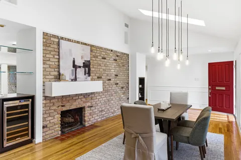 $665,000 | 531 Azaleadell Drive, Houston, TX 77018