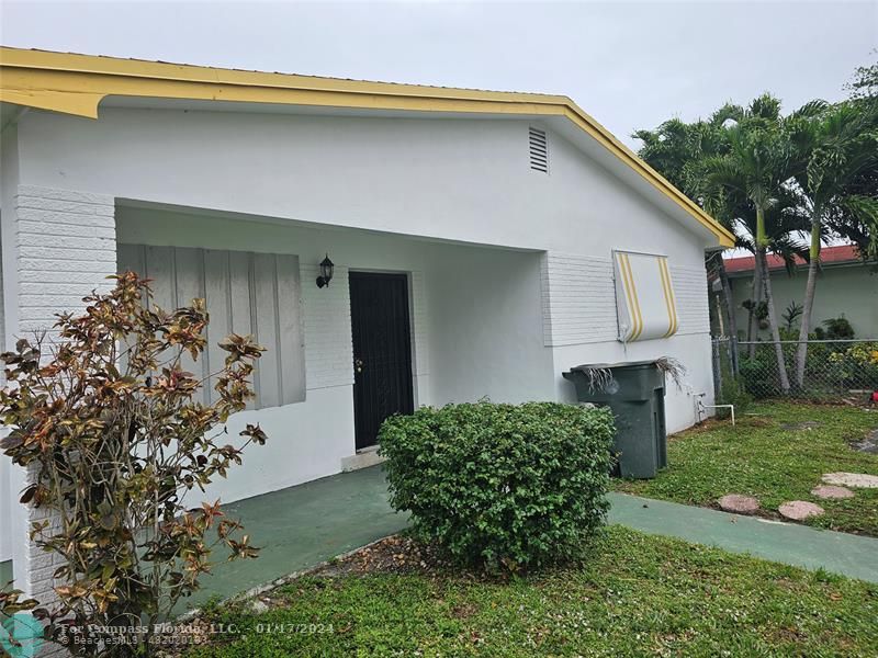 604 Northwest 3rd Ct  