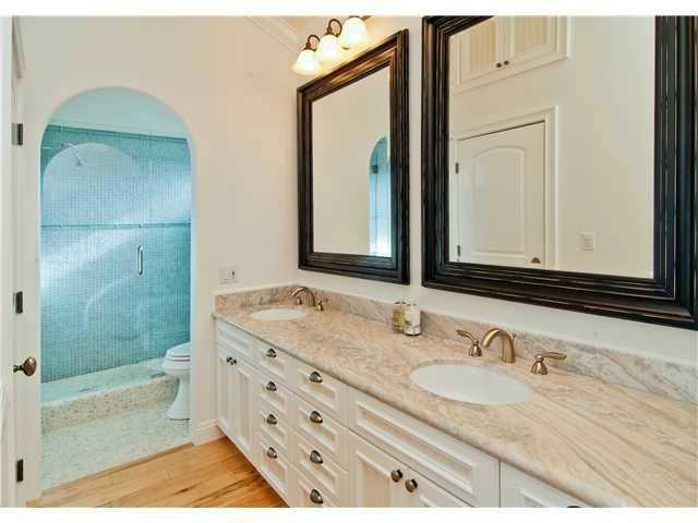 1827 Wilton Road Encinitas, CA 92024 - Photo 13 of 25 Master Bath