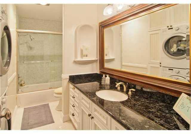 1827 Wilton Road Encinitas, CA 92024 - Photo 15 of 25 Main Bath