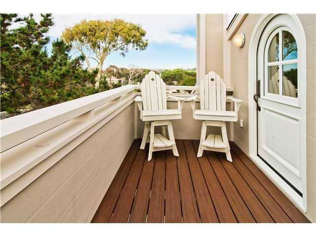 1827 Wilton Road Encinitas, CA 92024 - Photo 17 of 25 Upper Deck with ocean view