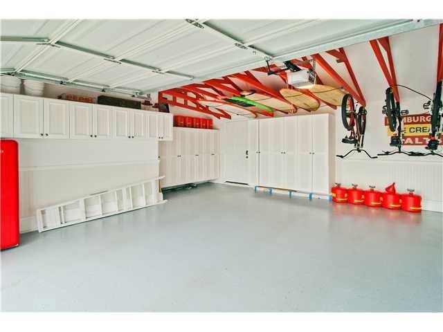 1827 Wilton Road Encinitas, CA 92024 - Photo 18 of 25 2 car Enclosed Garage