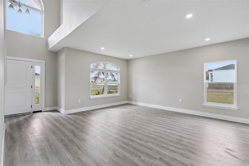 2291 Rio Grande Canyon Loop Kissimmee, FL 34759 - Photo 2 of 28