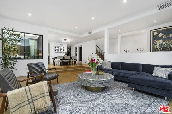 $13,000 | 2237 Century Hill, Los Angeles, CA 90067