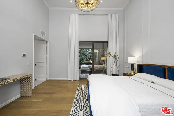 $13,000 | 2237 Century Hill, Los Angeles, CA 90067